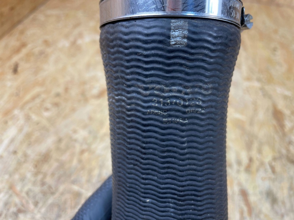 фото №16, Патрубок труба шланг повітря volvo xc90 ii xc60 ii v60 ii 31370128 31370126