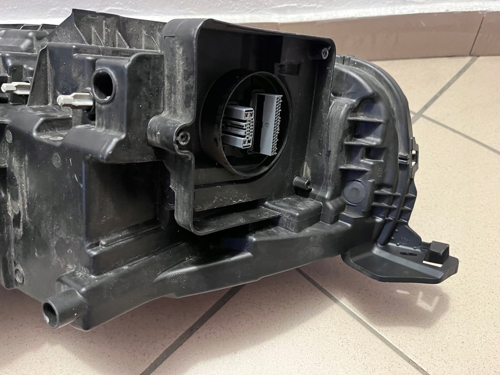 фото №13, Лампа передняя перед правая volvo xc90 xc-90 ii 2 15- 32228303