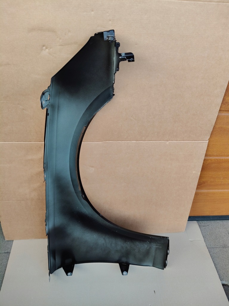 Audi a4 8w facelift крыло левый  перед ly9b Киев