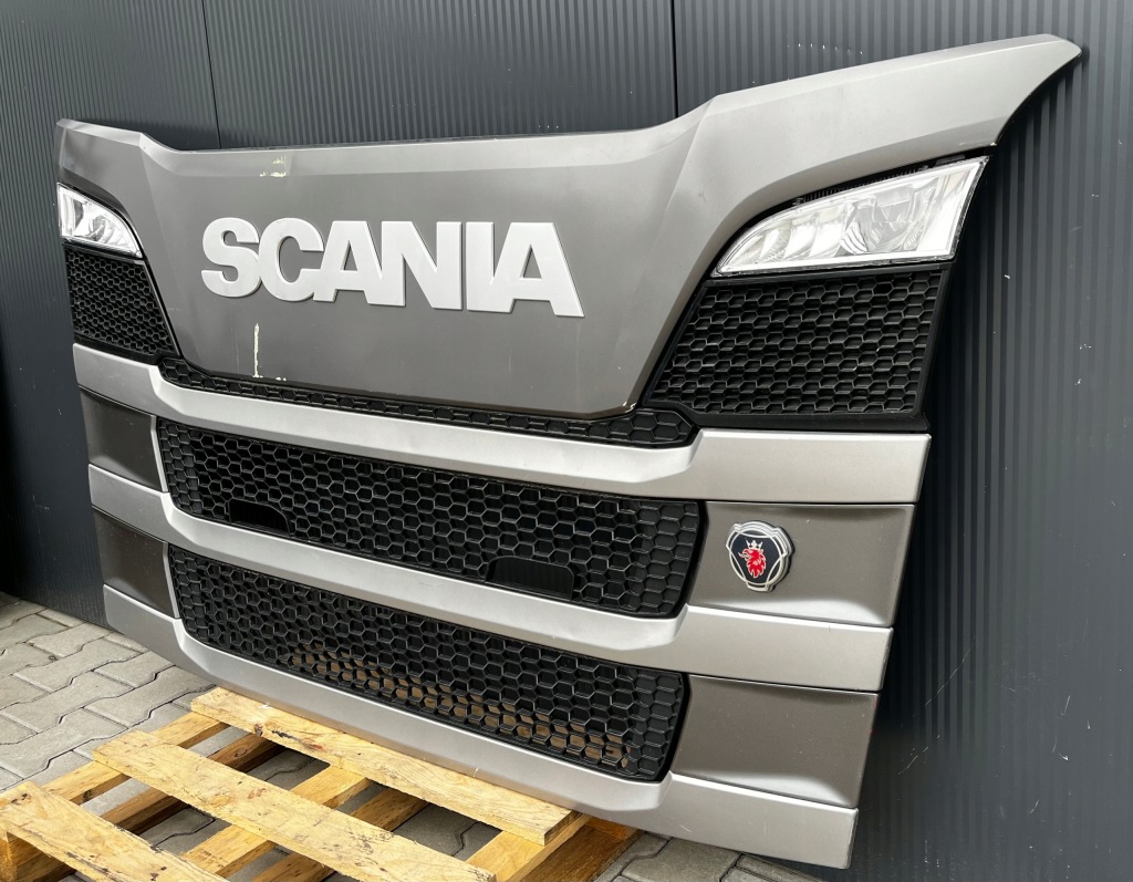 фото №2, Решётка радиатора капот scania r