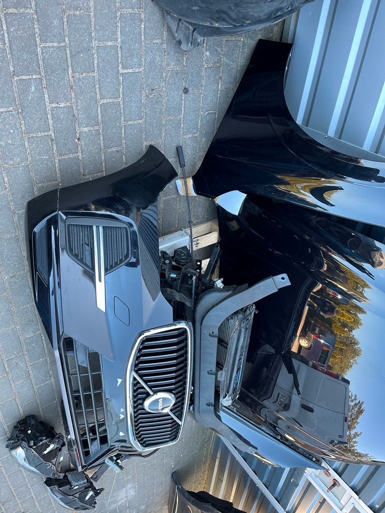 фото №6, Volvo xc60 ii lift kompletny перед бампер радіатор крила лампи капот 21