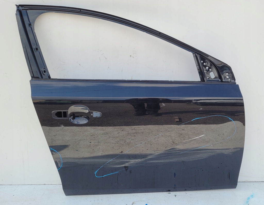 фото №1, Volvo v40 двері перед передні праве 2012