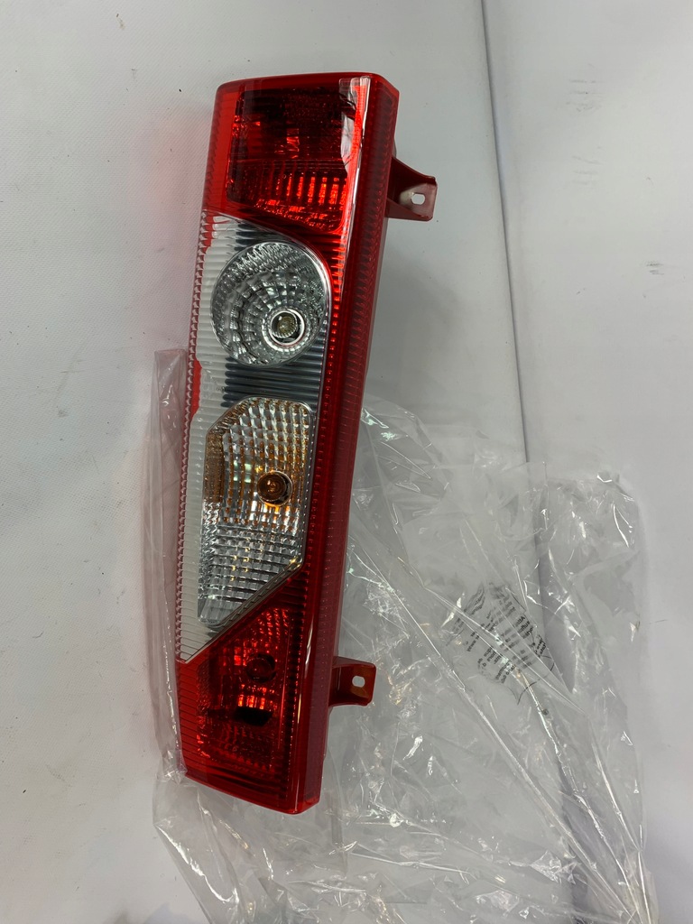 фото №16, Лампа задняя citroen jumpy, fiat scudo, peugeot expert, toyota proace 01.07-