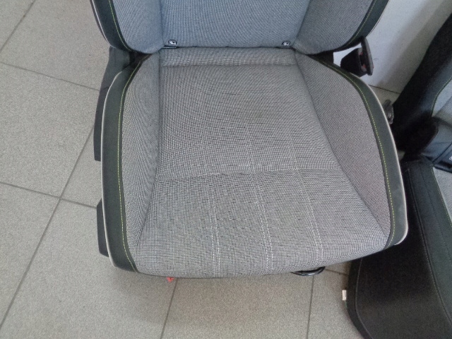 фото №9, Сидіння сидіння заднє сидіння комплект renault megane v e-tech 2023 rok europa