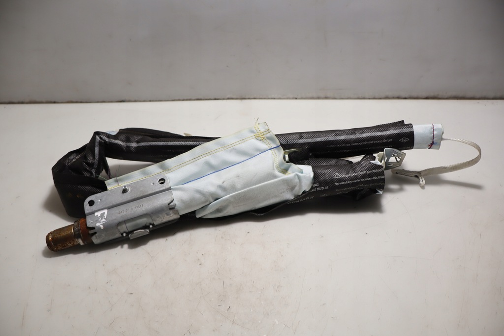 фото №1, Шторка безопасности воздушная правая renault laguna iii