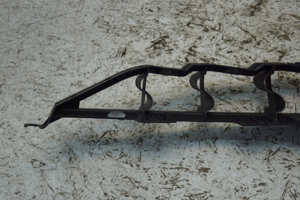 Направляющая кронштейн крыла правое bmw x5 e70 7157984 Доставка