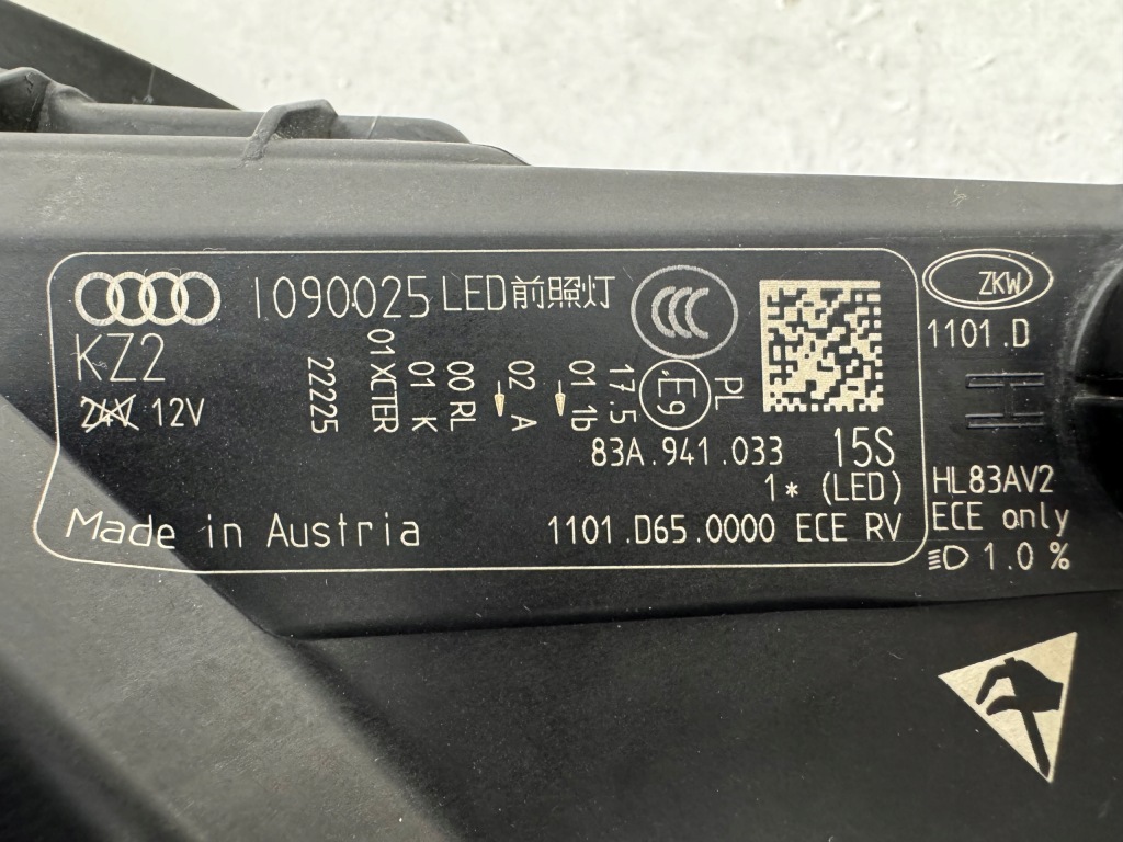 Audi q3 2 83a full led фара левая правый  перед фары комплект - super Оригинал