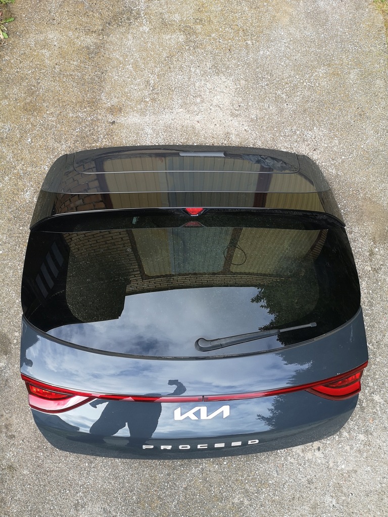 фото №1, Kia pro ceed iii lift gt цвет крышка багажника задняя