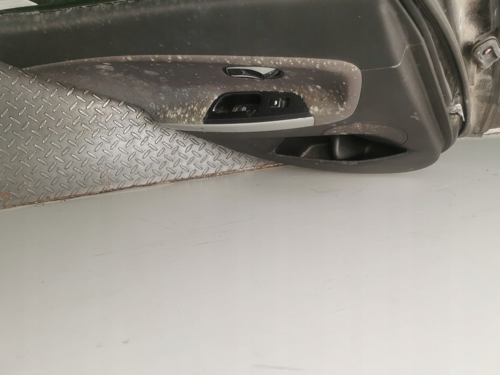 фото №11, Дверь левый i правый задняя kia ceed ii 1k 5d hb