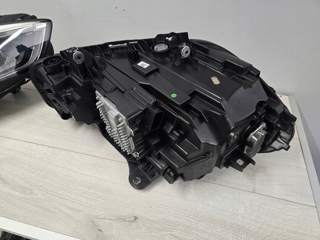 фото №13, Лампа левая правая bmw f40 адаптивный led полный