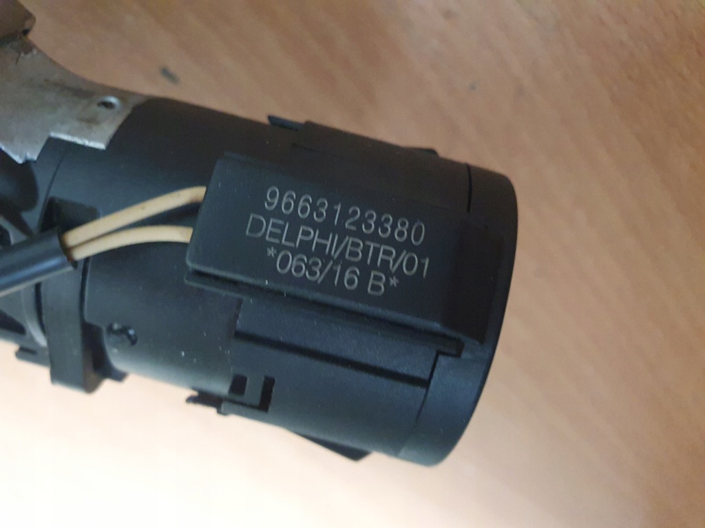 фото №14, Колонка рулевая крестовина peugeot 208