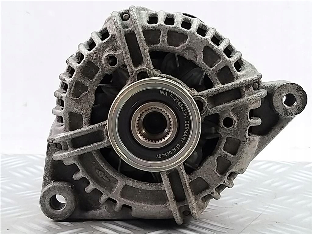 Купить Генератор opel vectra c 3,0 b год 2002 -2008 13125525 bosch