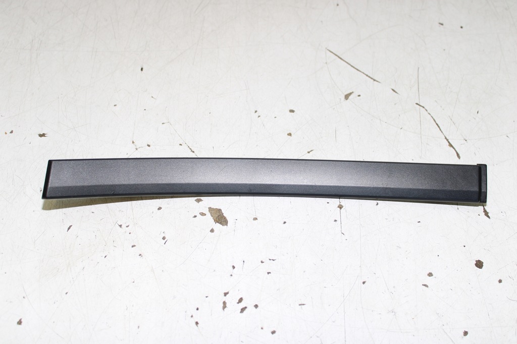 фото №1, Mercedes actros mp4 молдинг декоративная консоли 9606890354