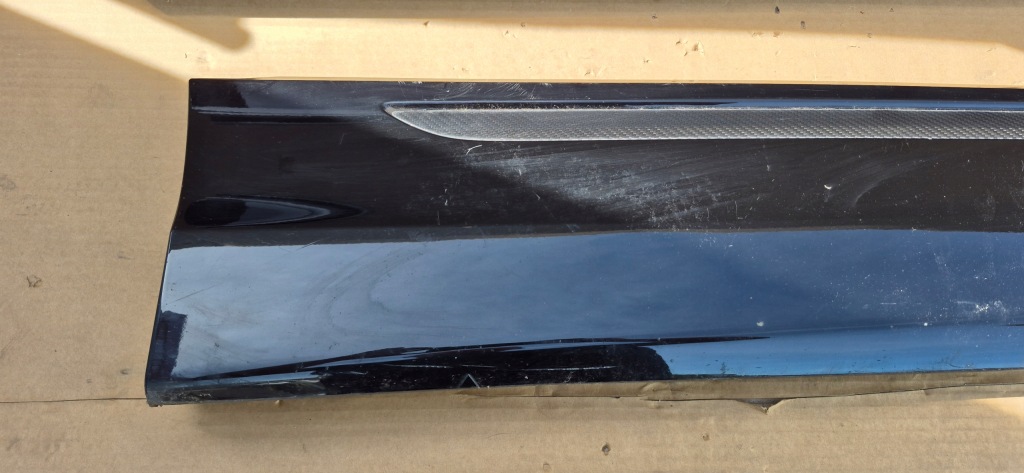 фото №8, Audi q8 4m8 молдинг na дверь правая перед задняя карбон 4m8853060j 4m8853960b