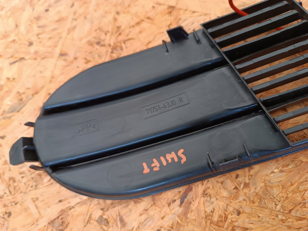 фото №11, Решётка радиатора решётка бампера правая suzuki swift mk6 iv 71751-63j0