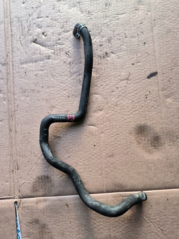 Купить Volvo xc60 xc90 2.0 b труба пабтрубок  шланг воды 31338302
