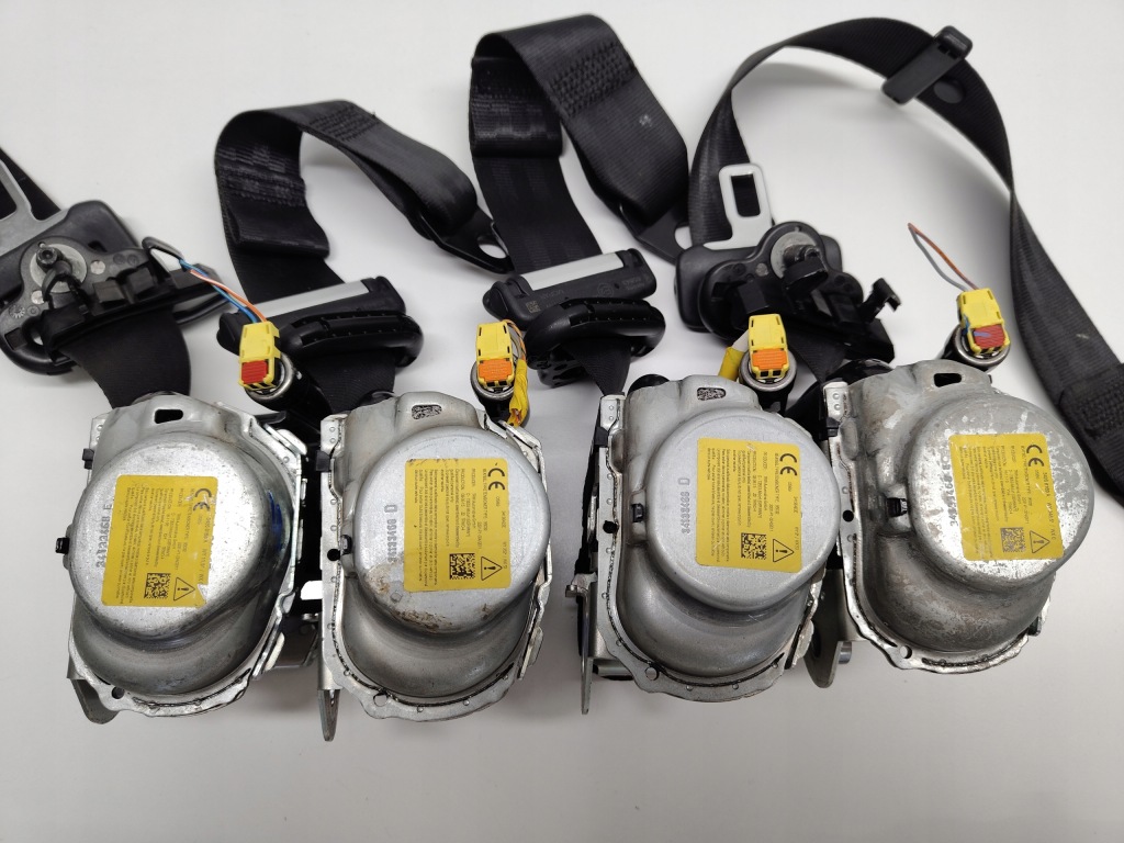 Fiat 500x ремені безпеки передні задні оригінал seat ремені 2014- Недорого