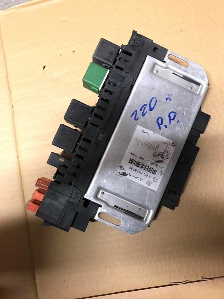 фото №1, Mercedes s klasa w220 модуль комфорту sam