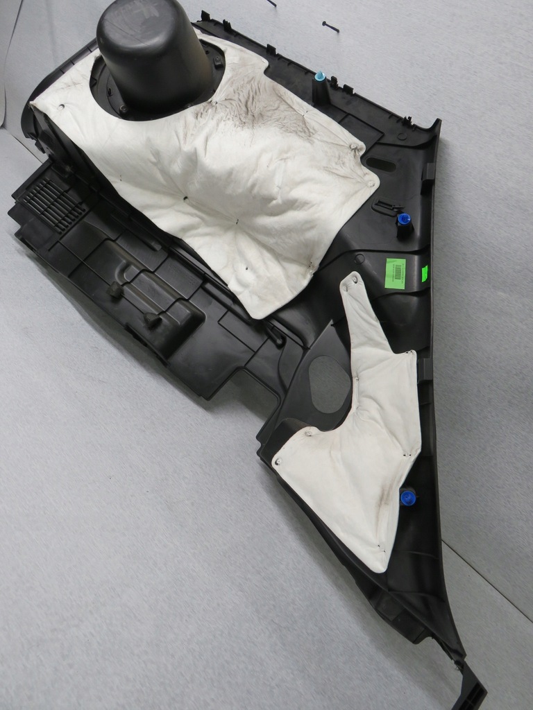 фото №16, Kia sportage iii обшивка обивка багажника правая