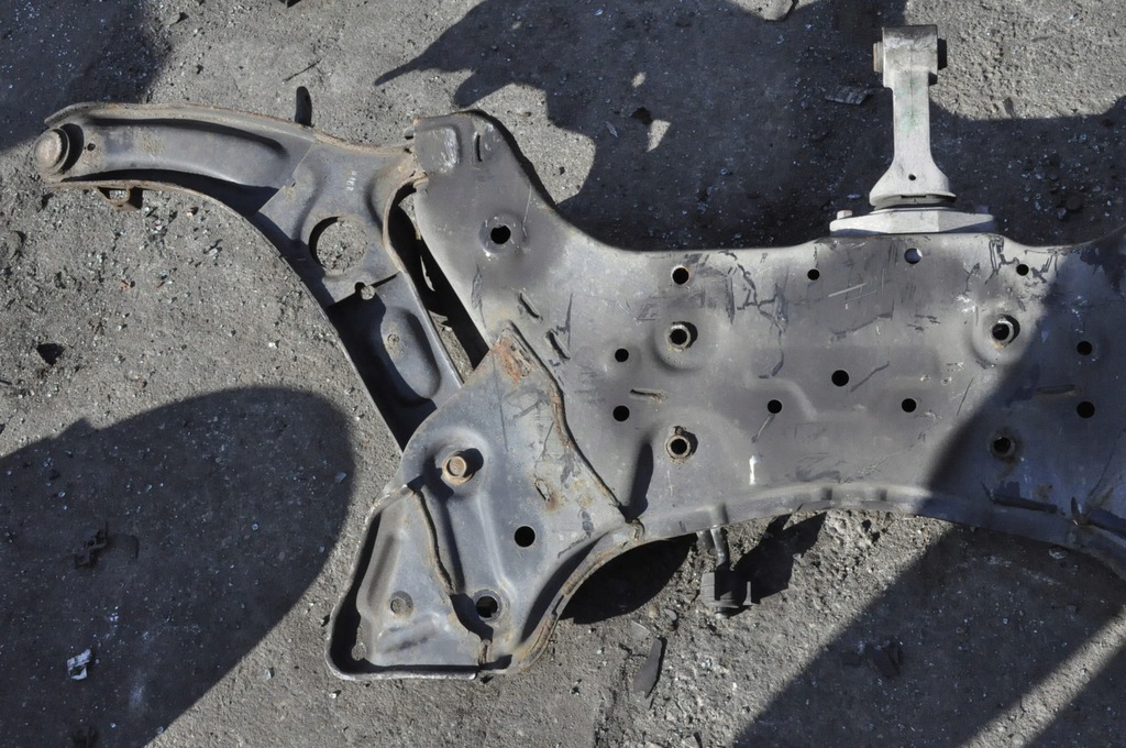 фото №6, Hyundai veloster i 1.6 b подрамник подрамник подвеска