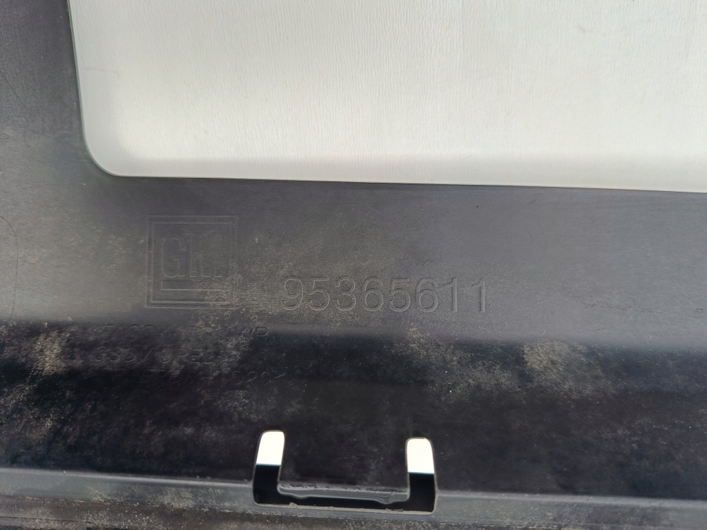 Бампер задняя задний opel mokka 1 95365611 Цена