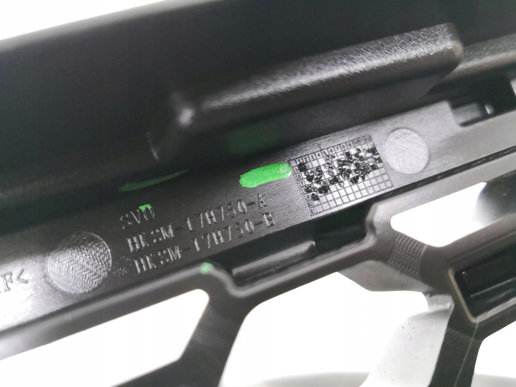 фото №8, Решітка бампера jaguar f-pace x761 16- перед