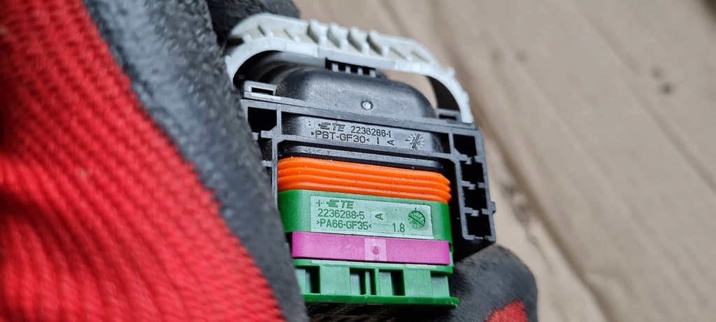 фото №8, S4 b9 8w a4 штекер колодка соединитель двигателя 4.0 tfsi 4m0973056e a5 8w s5