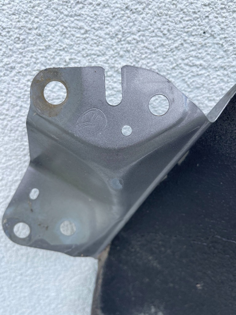 фото №8, Крила перед передній правий mazda 3 iii bm 13-