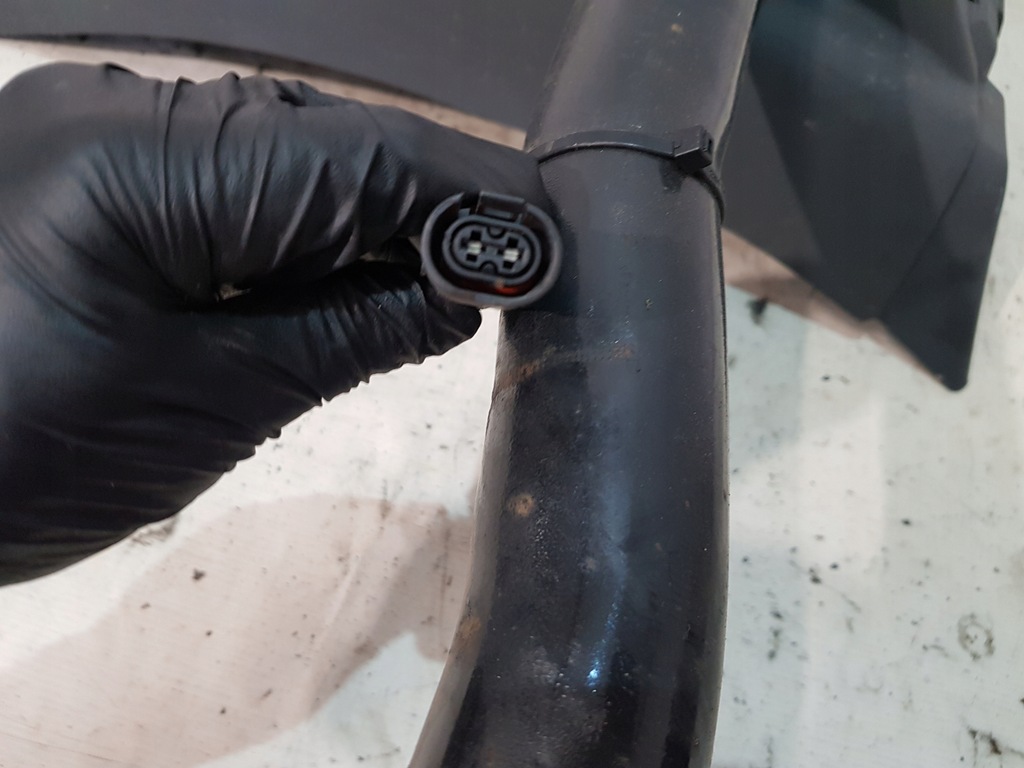 фото №9, Крыло кронштейн подкрылок левая задняя man tgx tga