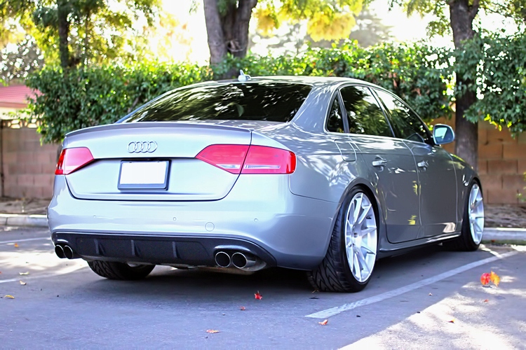 фото №10, Audi a4 b8 sedan 2008-2012 спойлер спойлер грунтовка!!