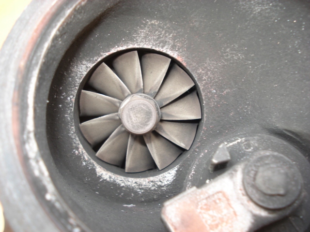 Opel astra iv j 1.6 t turbo турбонагнітач 055355617 a16net без  колектор Зі Шроту