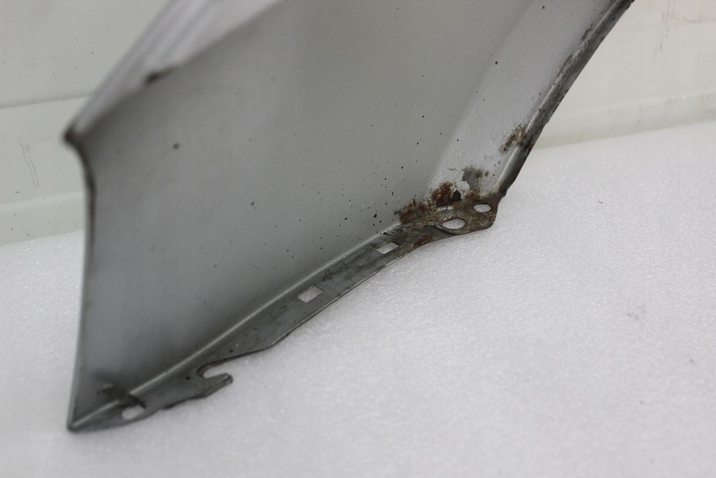 фото №15, Mercedes b klasa w245 крыло 761 правый перед передний lak 120-260