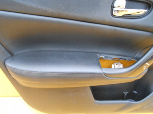 фото №9, Nissan maxima a35 2009 - обшивка обшивки двері перед