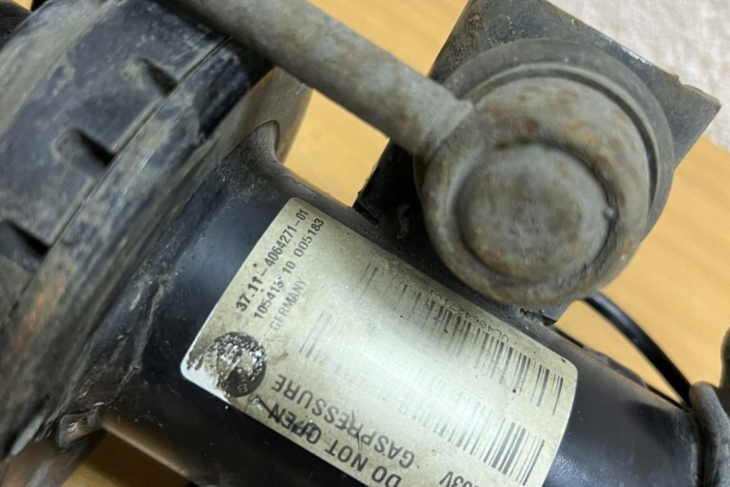 фото №12, Амортизатор передній лівий bmw 7 f01, f02 6782161 2012