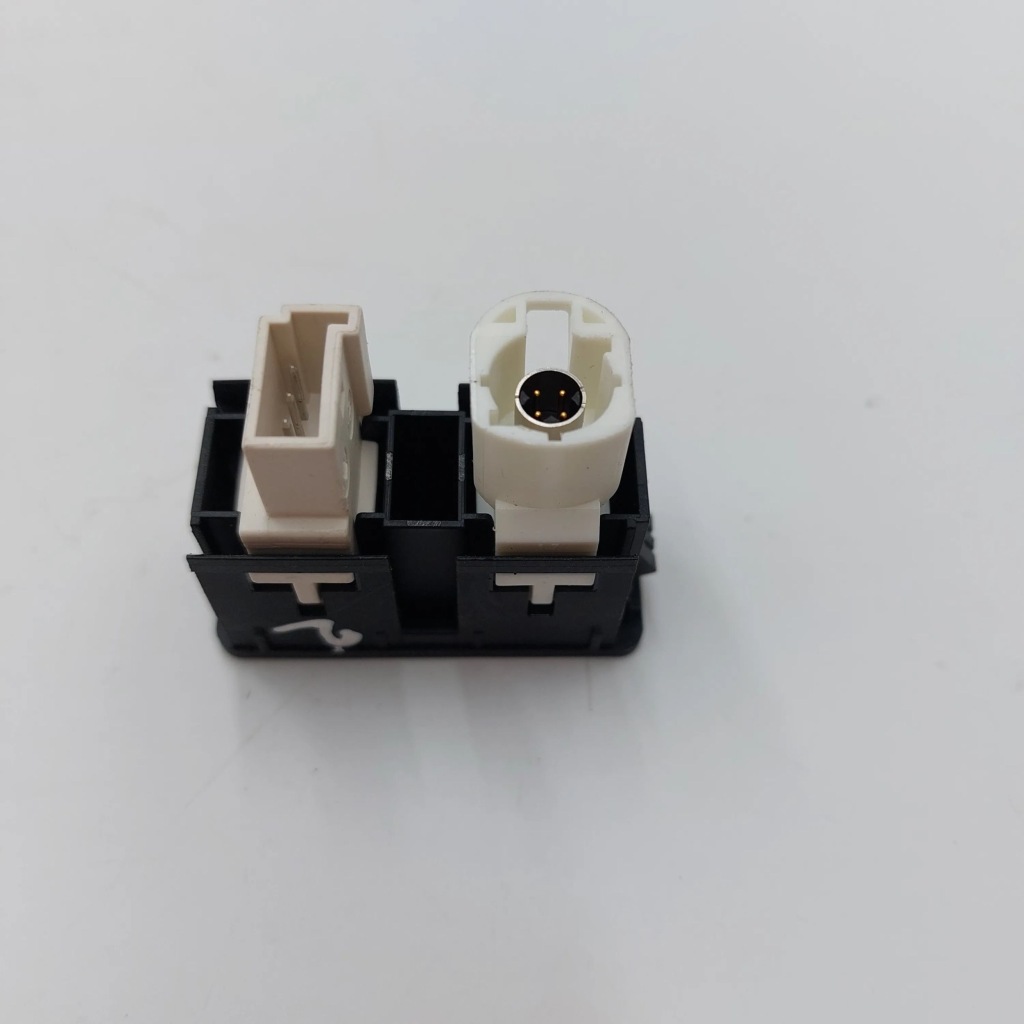 Купить 2011 mini cooper countryman r60 разъём usb 84109229242