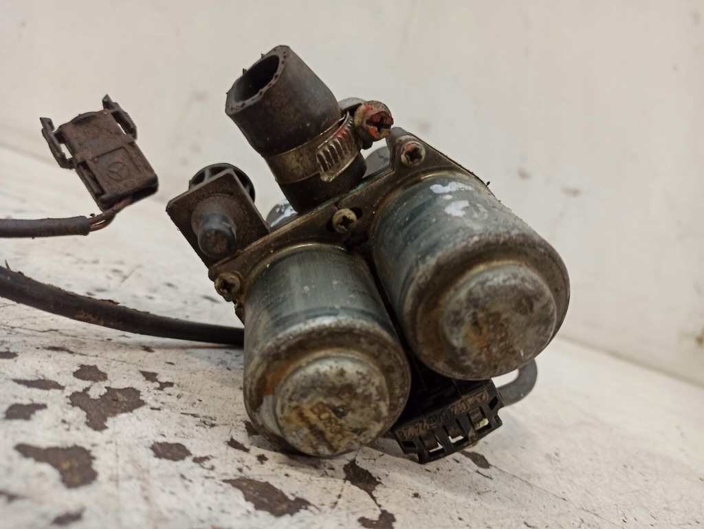 фото №10, Bmw 7 e65 3.0 d электроклапан 1147412015