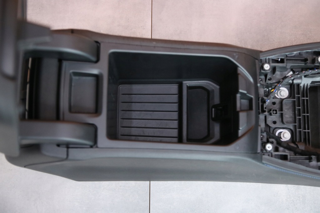 Bmw x4 g02 lci туннель средний подлокотник niebieski шов кожа 9503972 Цена