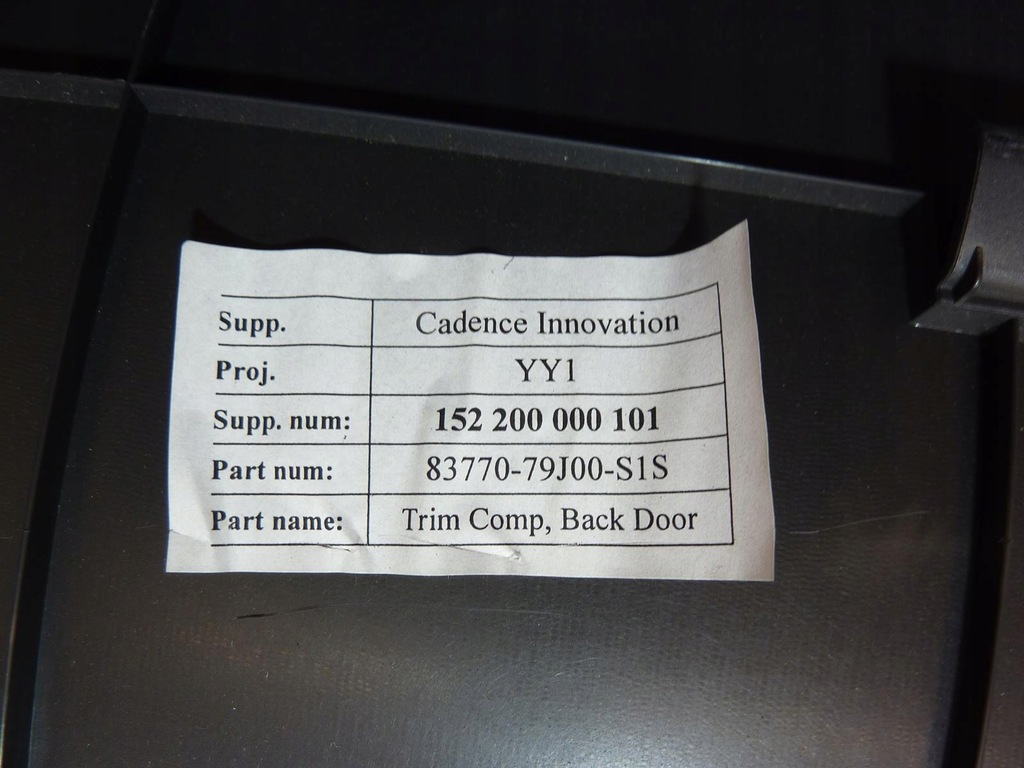 фото №7, Обивка защита крышки задний fiat sedici 07-14r.