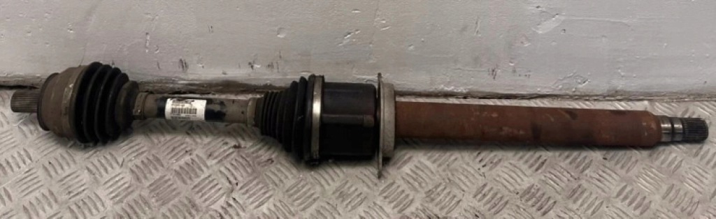 Купить Приводной вал правый  перед volvo v60 xc70 p31325109 оригинал