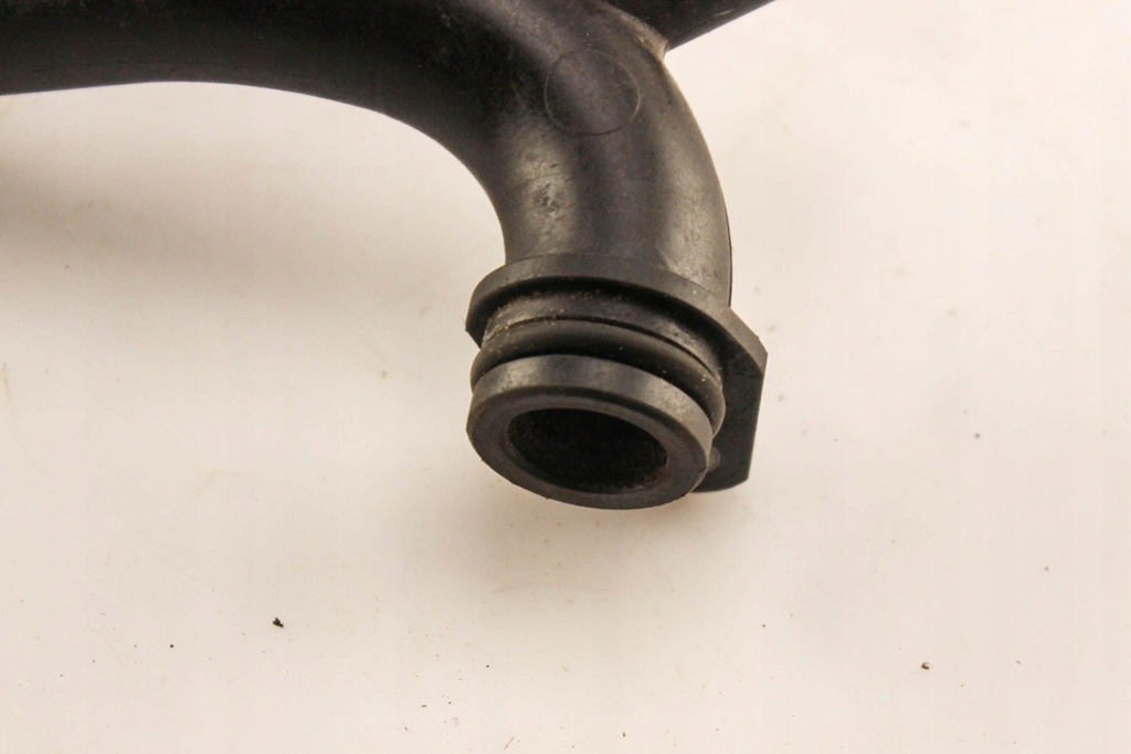 фото №8, Труба охолодження audi a4 8k2, b8 06j121065f 1.8l бензиновий 125kw 2014