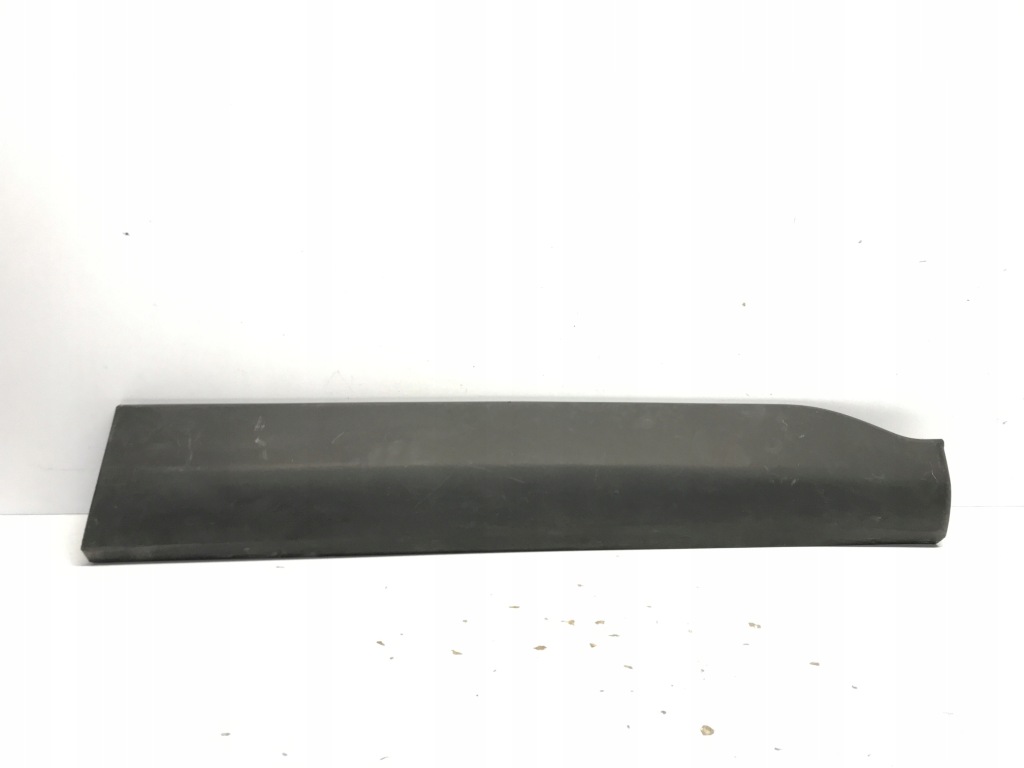 фото №1, Молдинг дверь перед правая toyota corolla cross 75731-16820