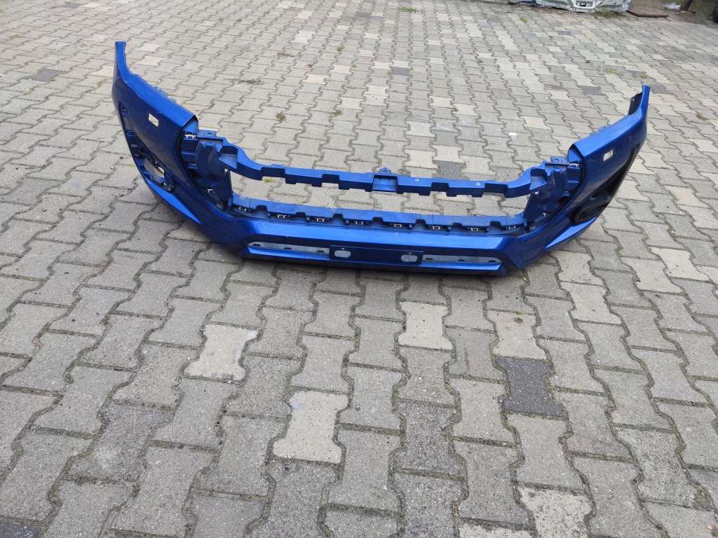 Купить Бампер передний перед toyota hilux viii рестайлинг  20-