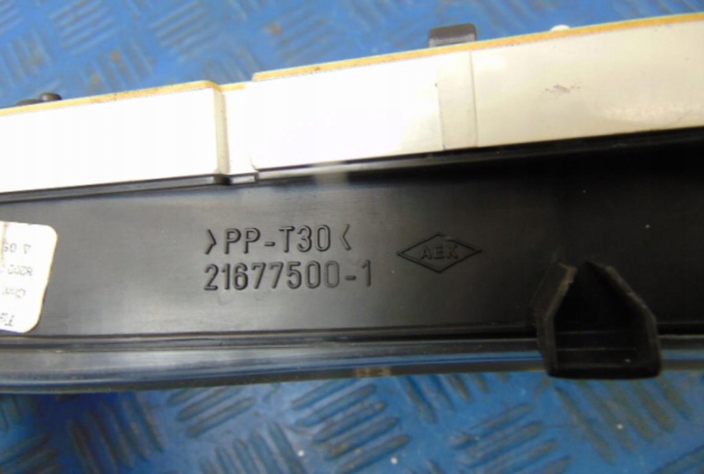 фото №7, Dacia logan 1.4 8v счетчик 21677500-1