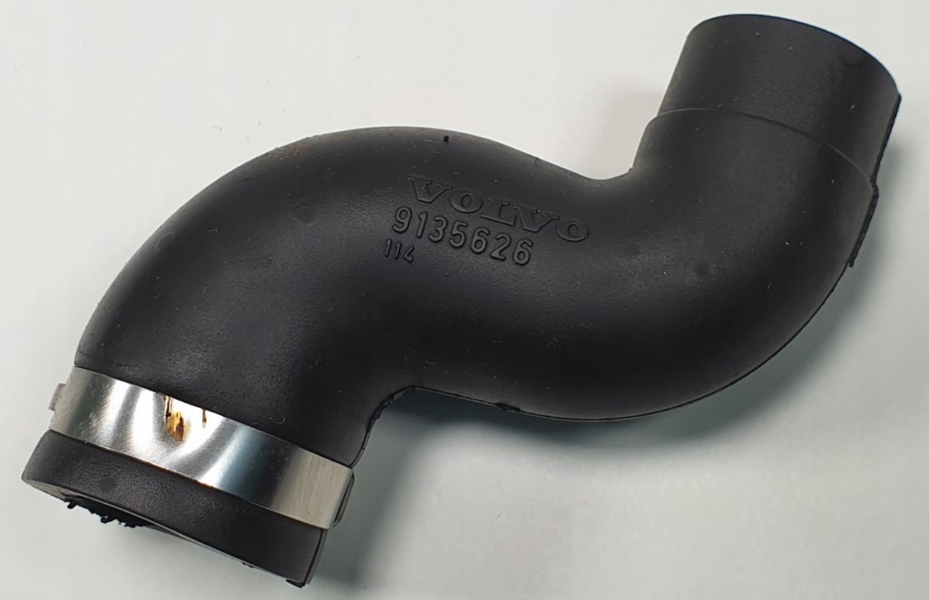 фото №1, Трубка шланг вентиляция картера volvo s80 i 2.9 9135626