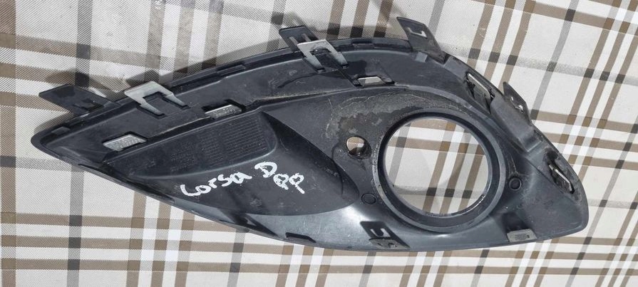 фото №5, Решётка бампера правая opel corsa d