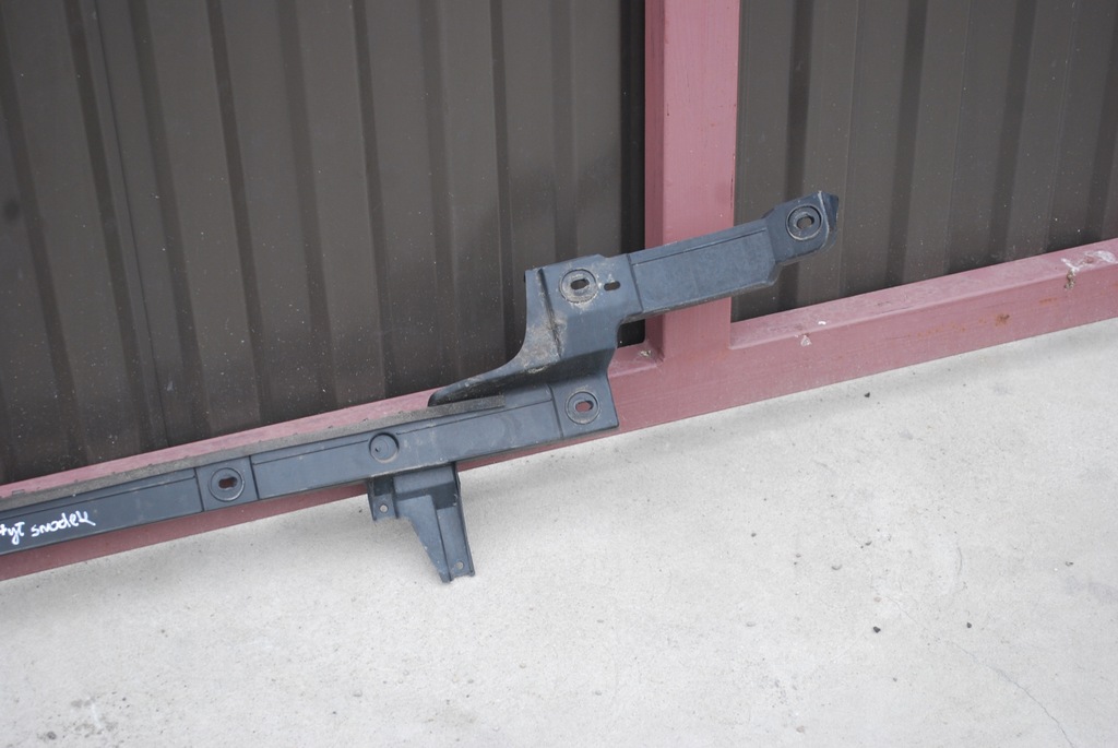 фото №5, Направляющая бампера задняя vw phaeton 3d5807364