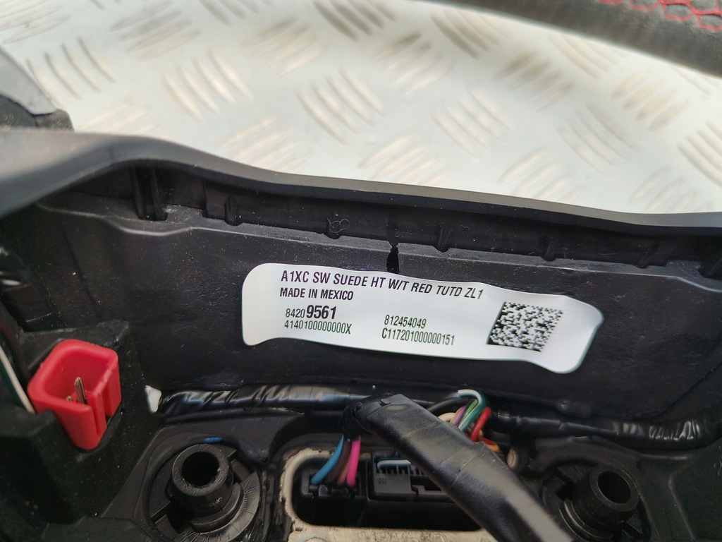 фото №8, Chevrolet camaro zl1 2016- повітропровід шкіра usa