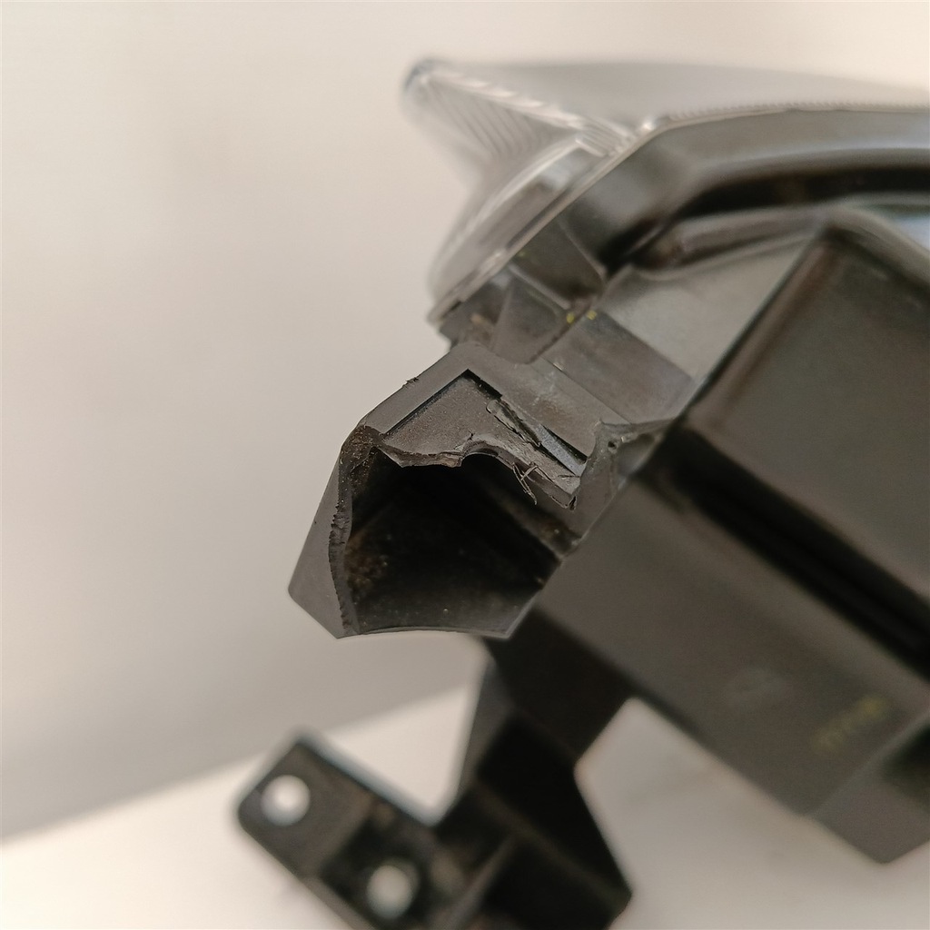 фото №6, Лампа права перед ford ranger led po 2020