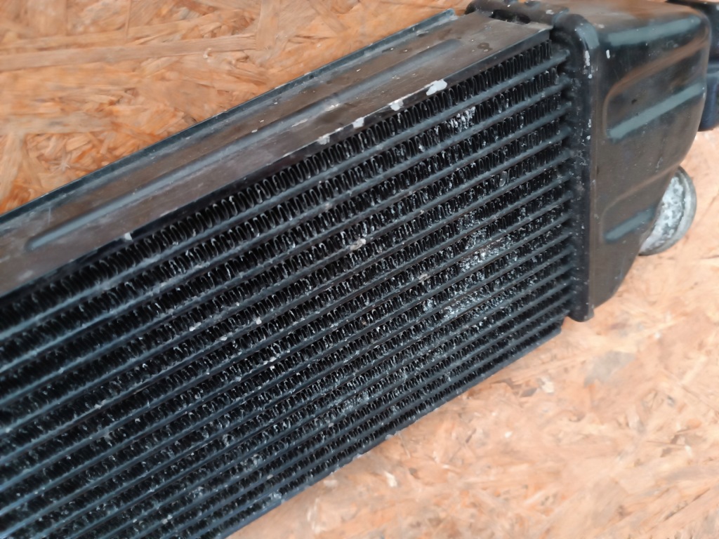 Інтеркулер радіатор peugeot 4007 mitsubishi outlander 2 2.2hdi 1530a061 Доставка