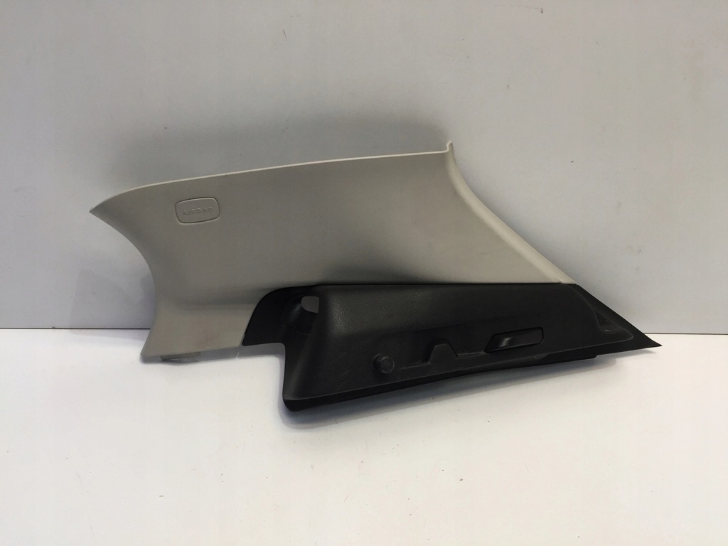 фото №4, Mercedes gla w156 2018 захист обшивка стійка задня